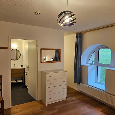 De Pontgibaud Mini-hôtel *
